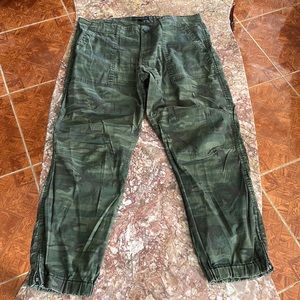 Women’s sanctuary camo pants